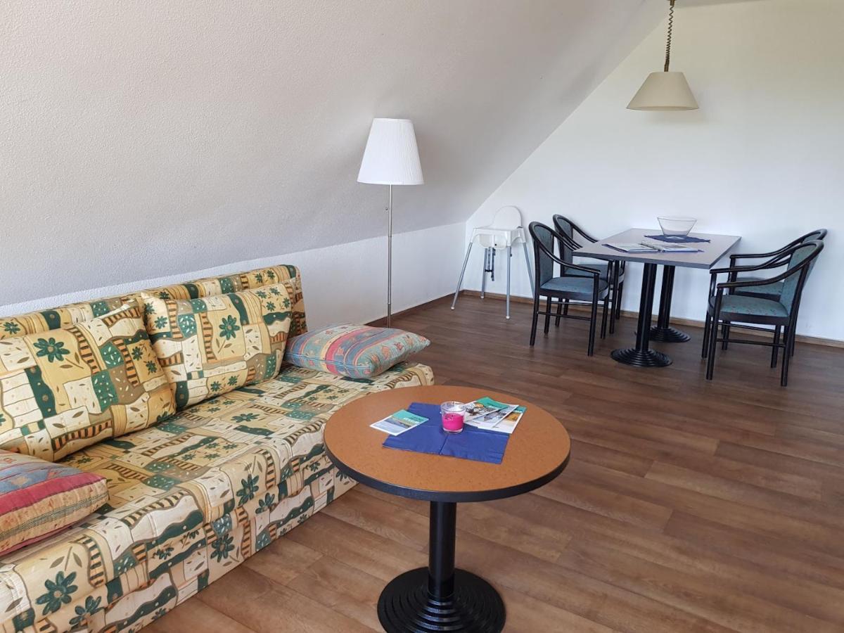 Fewo 18 Im Strandhaus Lobbe Mit Balkon Zewnętrze zdjęcie