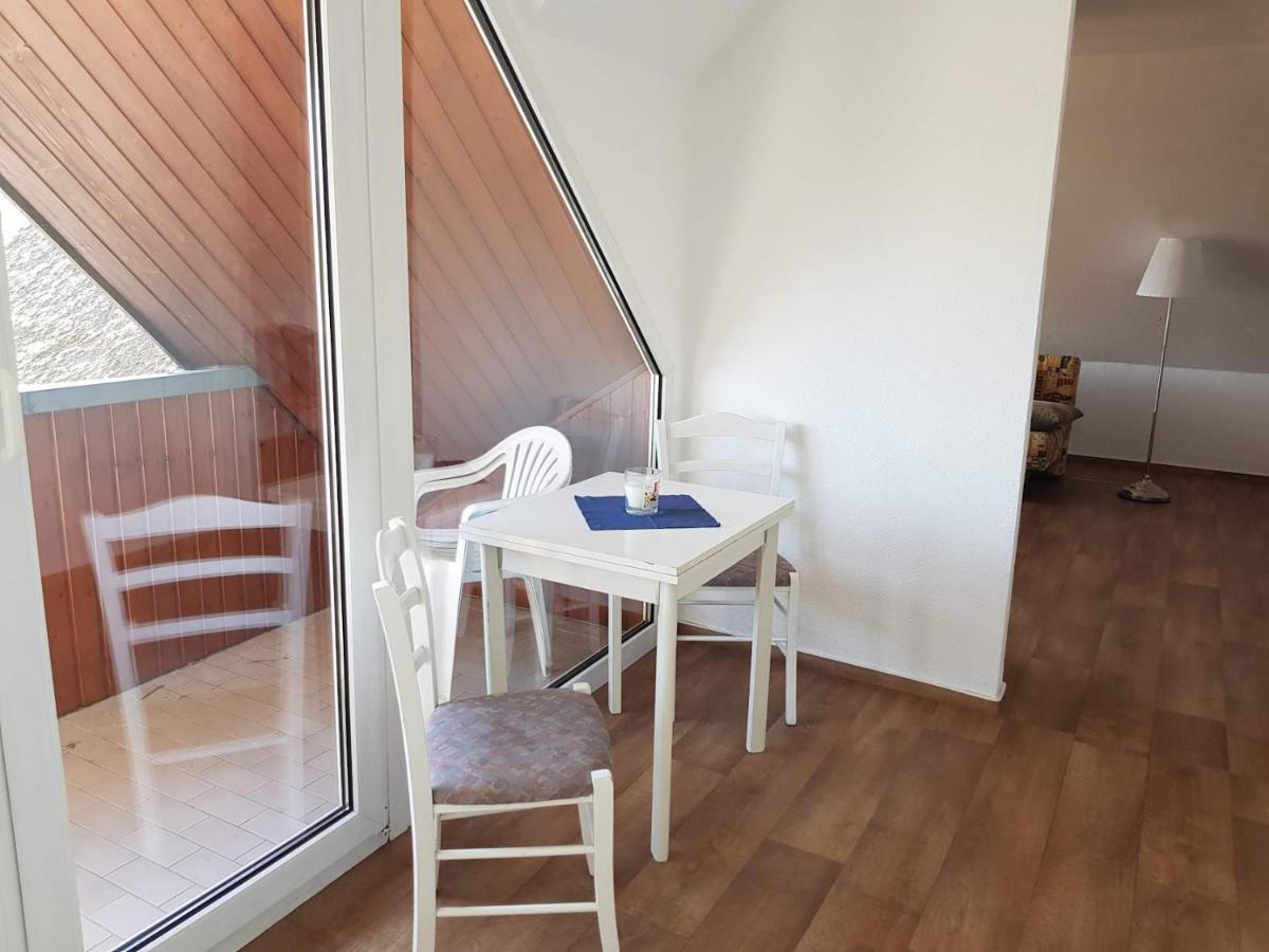 Fewo 18 Im Strandhaus Lobbe Mit Balkon Zewnętrze zdjęcie